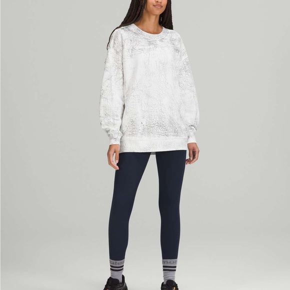 Lululemon perfectly oversized crew white black thread design - Picture 2 of 10